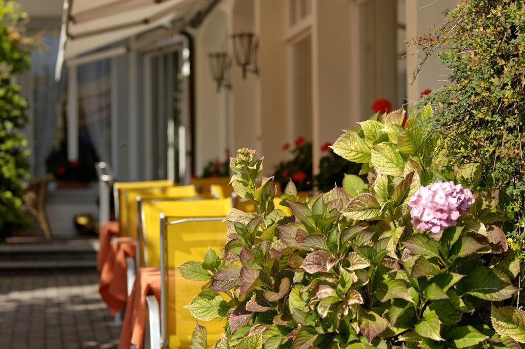 Hotel Beausite Unterseen Экстерьер фото